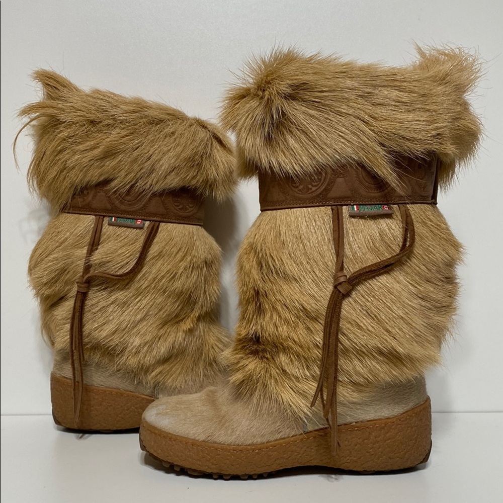 Pajar Goat Fur Boots with Leather Top Designs